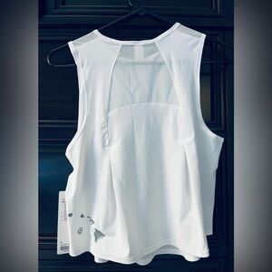 Lululemon Aloha Hawaiian Island Sculpt Cropped Tank